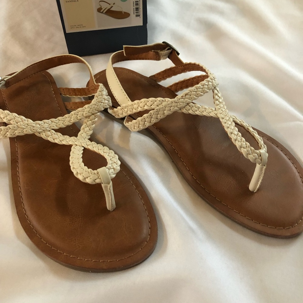 Universal Thread Anabel Sandals